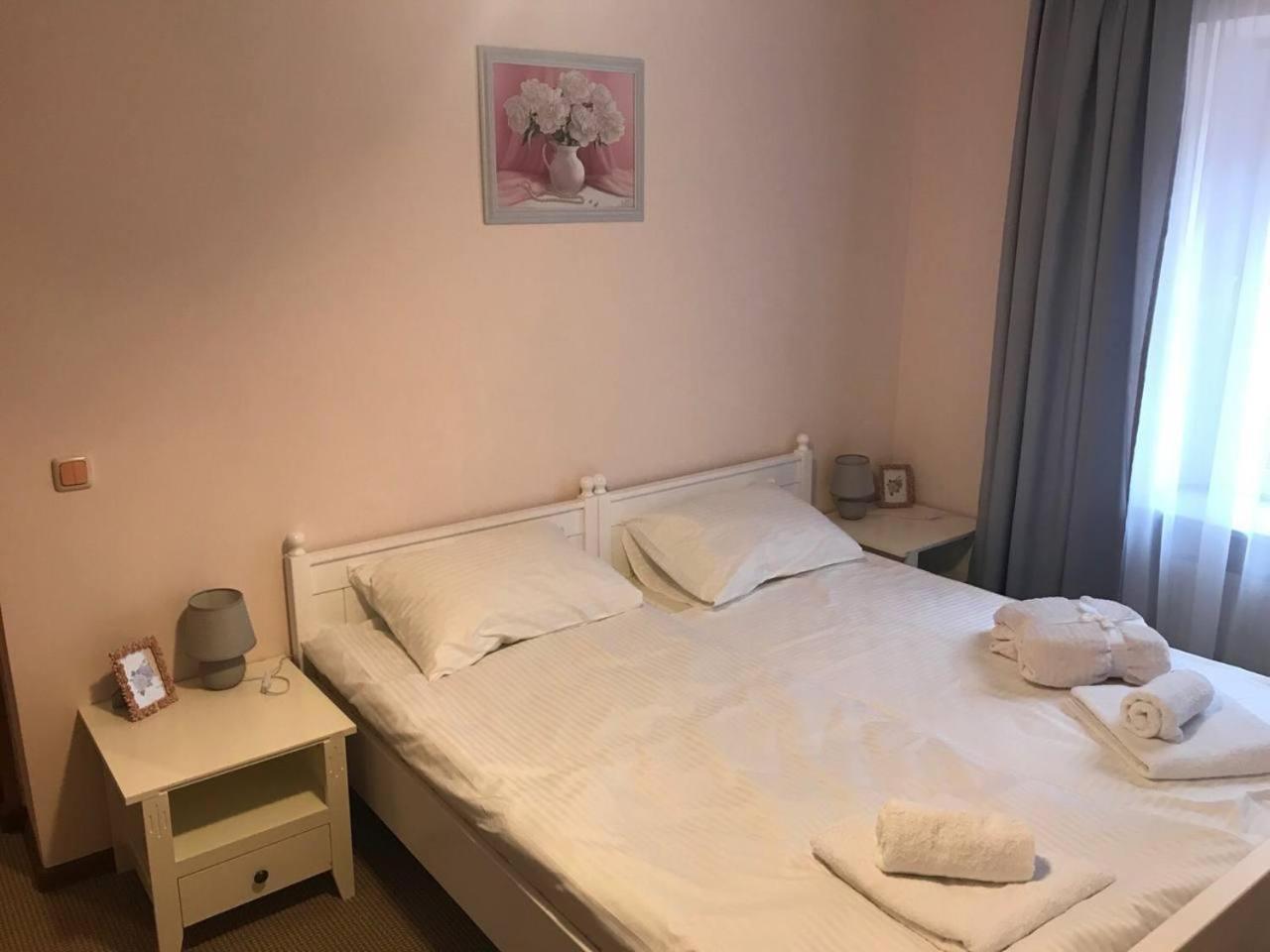 Apartamenty On Knyazya Romana إلفيف المظهر الخارجي الصورة